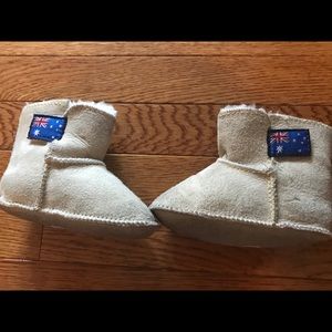 Authentic Australian  lambswool baby uggs